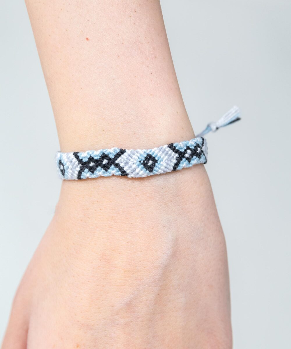 Friendship Bracelet - Black \u0026 Gray